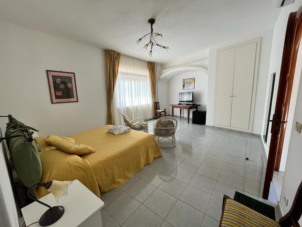 Villa Loreta Forio di Ischia Extérieur photo
